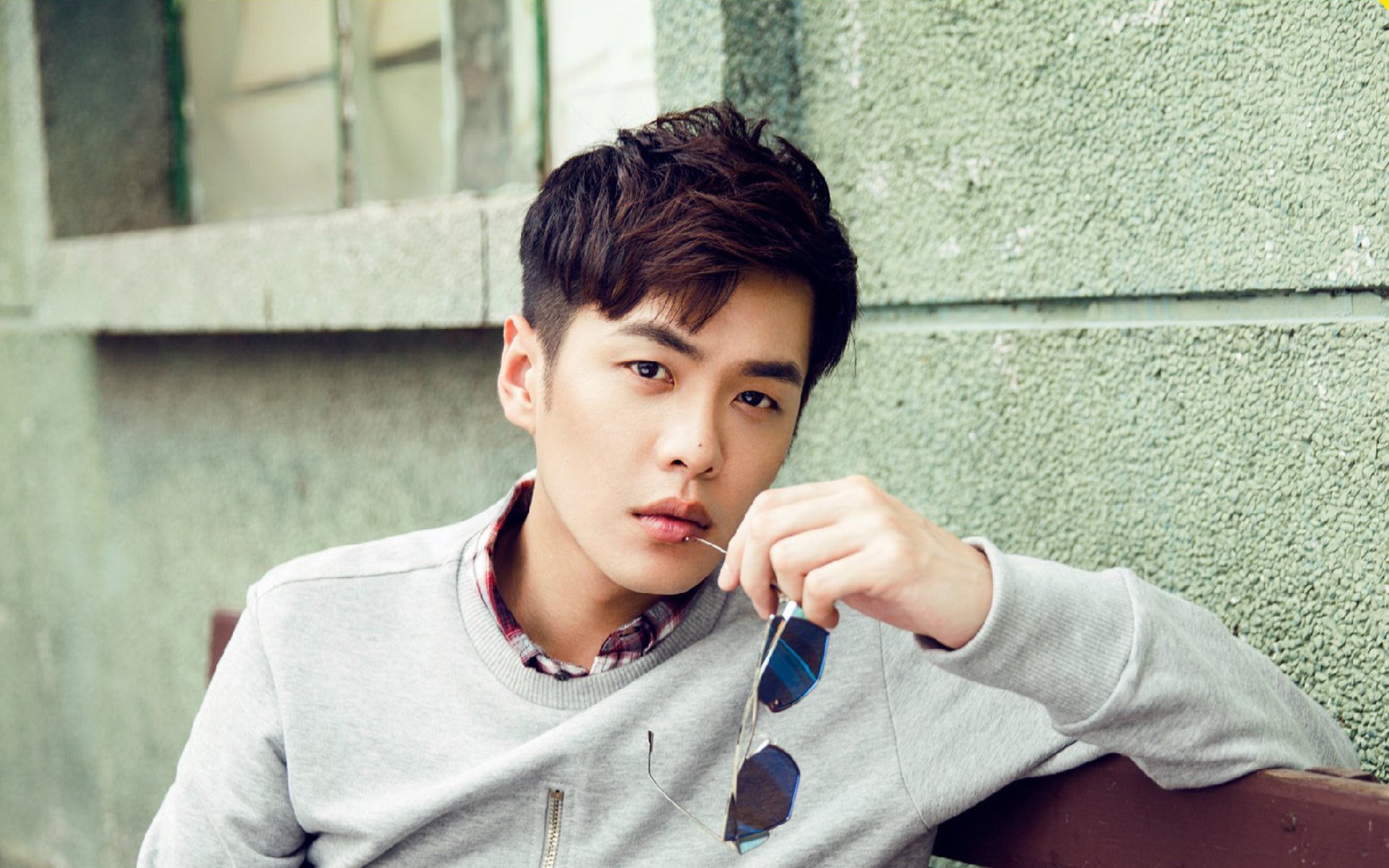 马克·阿特金森：南非队的速度先锋，场上无可匹敌的边锋威胁，阿特金森和麦克里兰