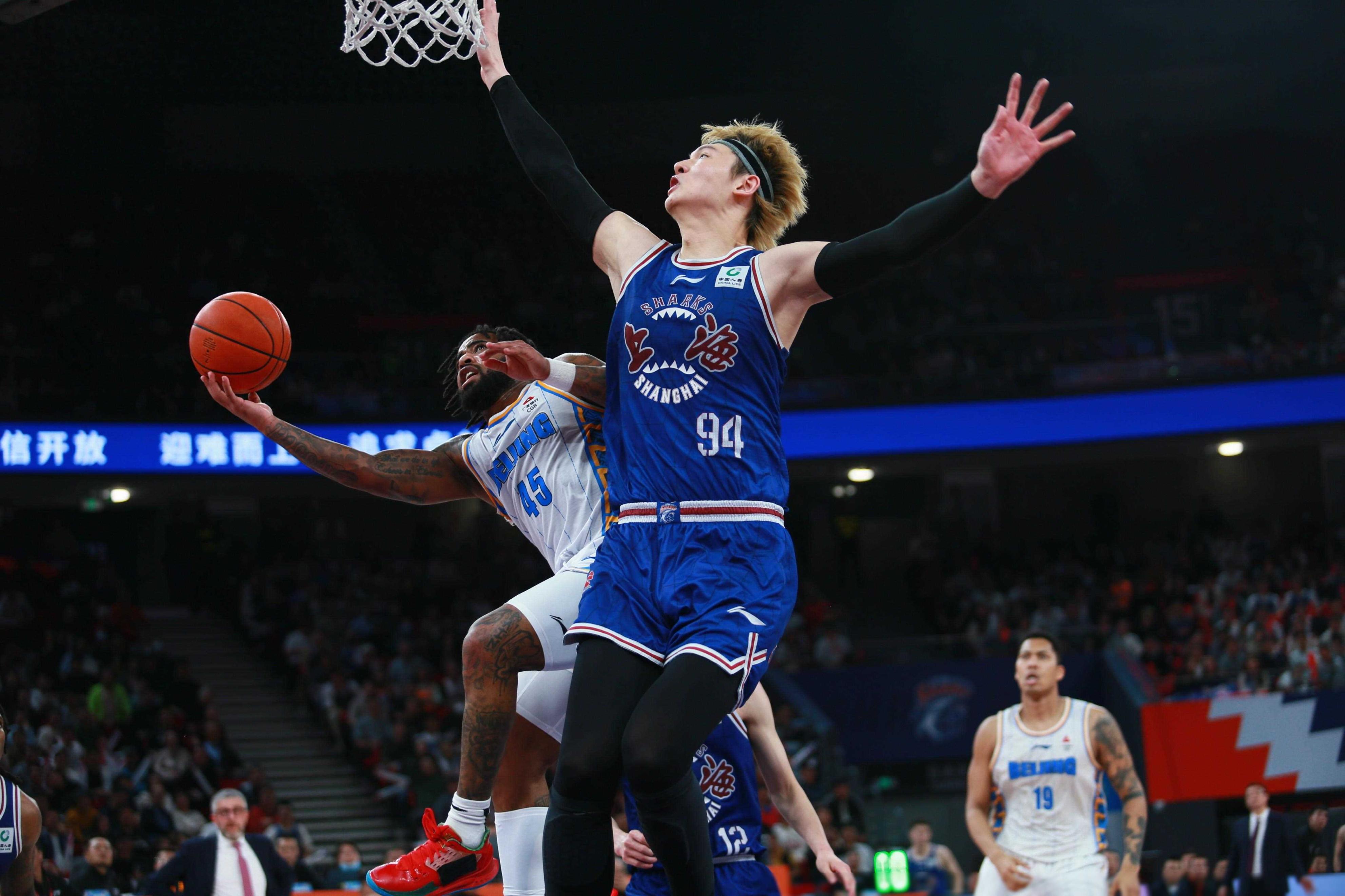 NBA夏季联赛精彩回顾：新秀的奋勇拼搏