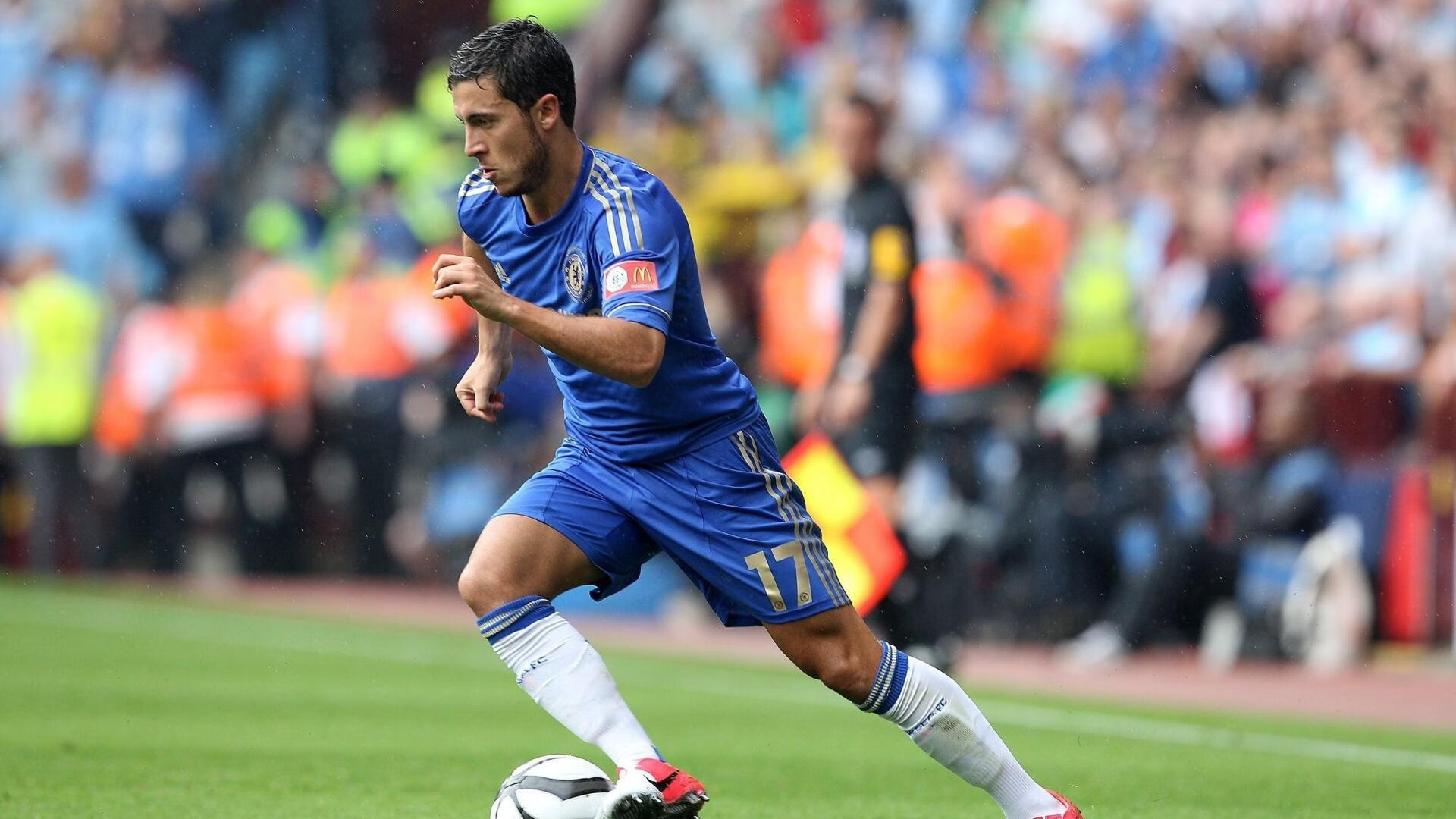 赞助商故事：品牌背后的合作奇迹，赞助商logo排列顺序